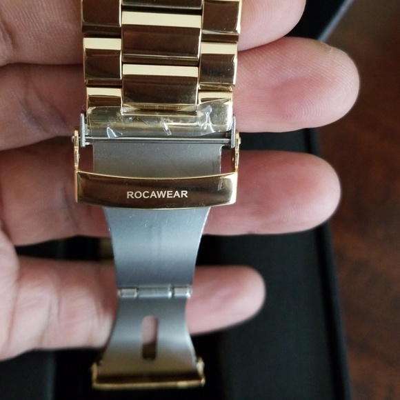 ❣SOLD!❣NWT ROCAWEAR Watch. - Picture 3 of 6